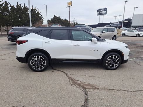 Used 2023 Chevrolet Blazer RS w/ Enhanced Convenience Package image 6