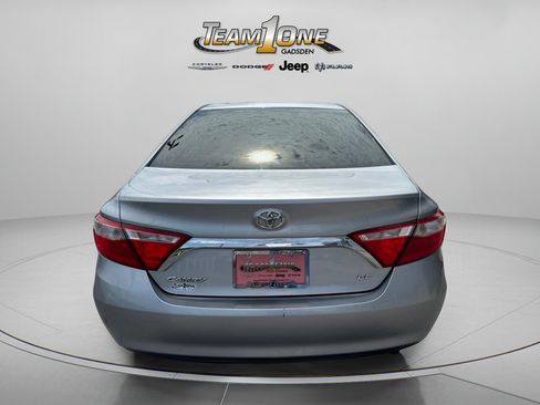 Used 2015 Toyota Camry LE FWD image 7