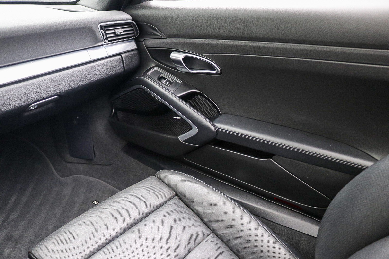Used 2015 Porsche 911 Carrera image 20