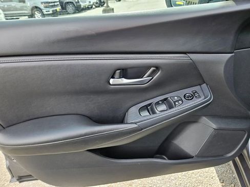 Used 2023 Nissan Sentra SV FWD image 20