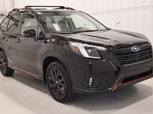 Used 2023 Subaru Forester Sport AWD/4WD image 3