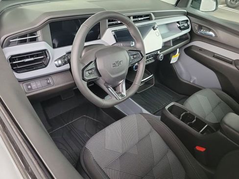 New 2027 Chevrolet Bolt LT w/ Comfort Package FWD image 6