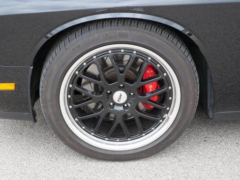 Used 2008 Dodge Challenger SRT8 RWD image 15