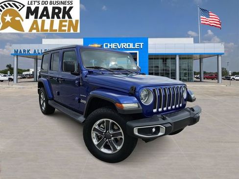 Used 2018 Jeep Wrangler Unlimited Sahara AWD/4WD image 1