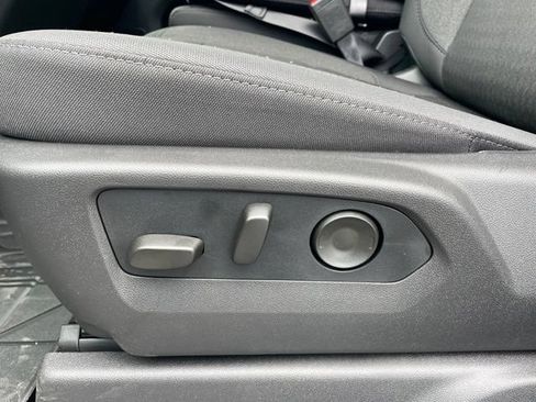 New 2026 Chevrolet Silverado 2500 Custom w/ Custom Convenience Package AWD/4WD image 8