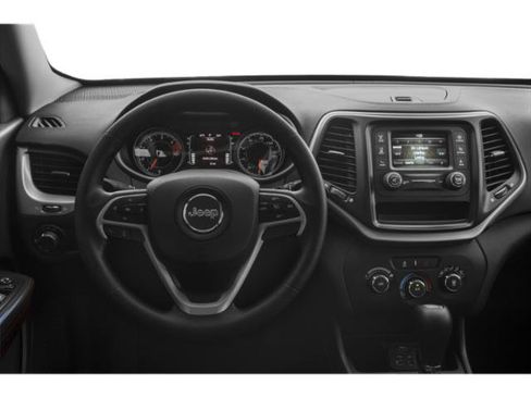 Used 2015 Jeep Cherokee Sport FWD image 10