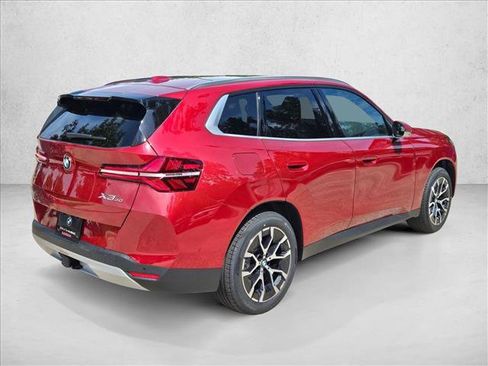 Certified 2025 BMW X3 xDrive30i w/ Premium Package image 4