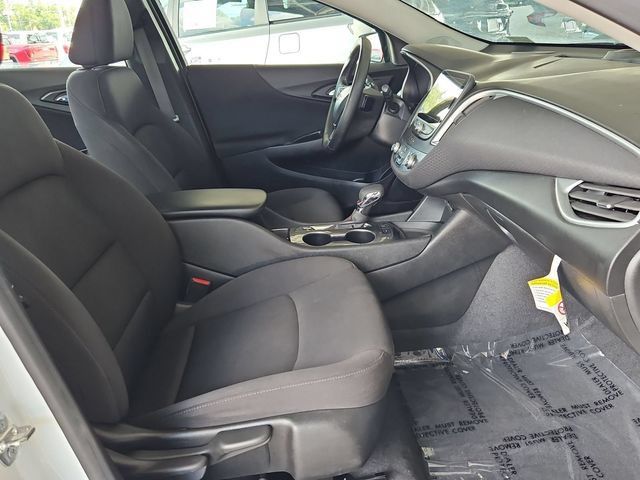 Used 2024 Chevrolet Malibu RS FWD image 28