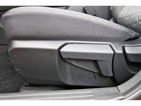 New 2026 Nissan Kicks SV w/ SV Premium Package image 29