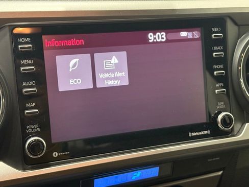 Used 2022 Toyota Tacoma SR5 image 40