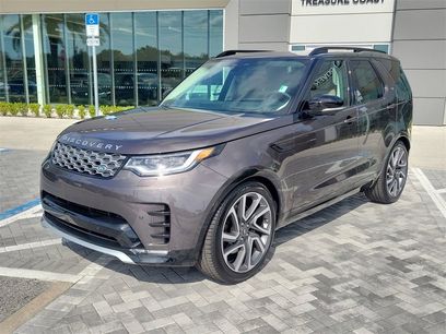 New 2025 Land Rover Discovery Metropolitan Edition