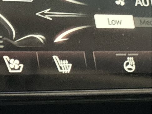 Used 2024 Genesis GV80 3.5T w/ Prestige Package image 18