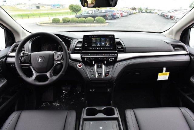 New 2027 Honda Odyssey EX-L image 7