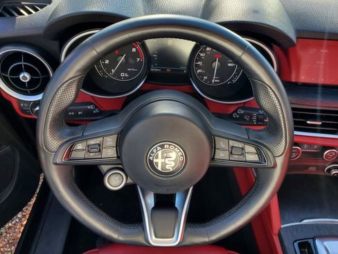 Used 2021 Alfa Romeo Stelvio Sprint w/ Nero Edizione RWD image 23