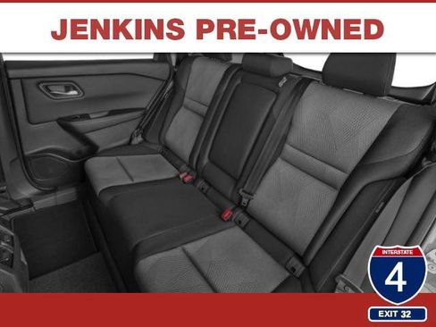 Used 2024 Nissan Rogue SV AWD/4WD image 44