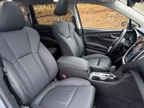 Used 2025 Subaru Ascent Limited w/ Popular Package #1 image 21