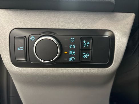 Used 2025 Ford Escape Active w/ Cold Weather Package AWD/4WD image 21