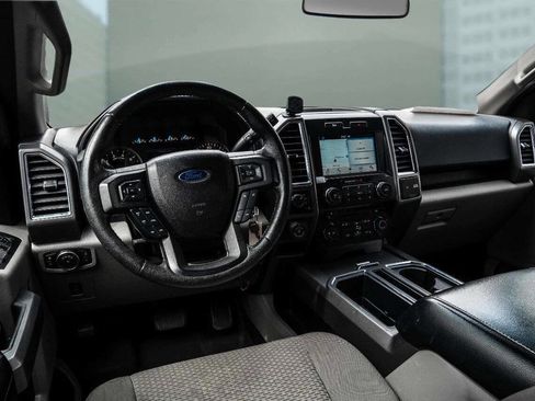 Used 2016 Ford F150 XLT w/ Equipment Group 302A Luxury image 4