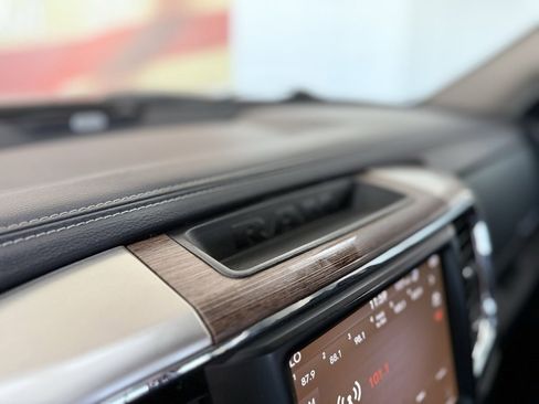 Used 2018 RAM 2500 Laramie image 46