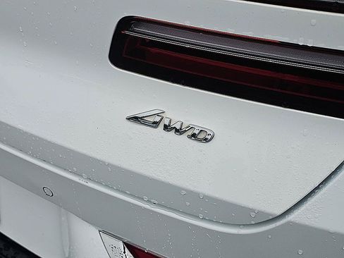 Used 2024 Genesis GV80 2.5T w/ Advanced Package AWD/4WD image 9
