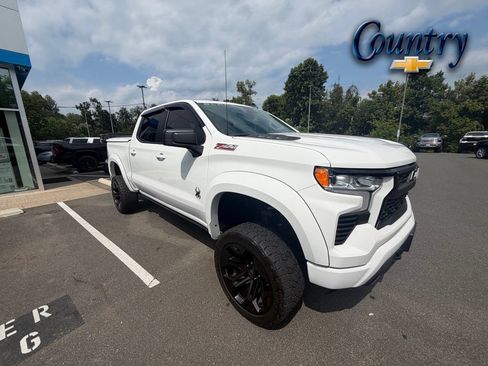 Used 2023 Chevrolet Silverado 1500 RST AWD/4WD image 1