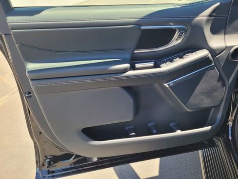 New 2026 Ford Expedition Platinum AWD/4WD image 8