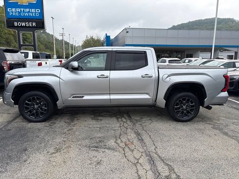 Used 2025 Toyota Tundra Platinum AWD/4WD image 3