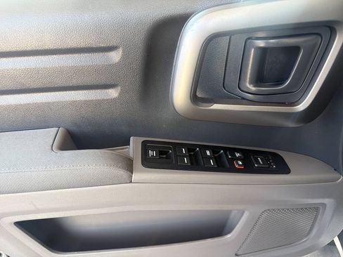 Used 2010 Honda Ridgeline RTS image 23