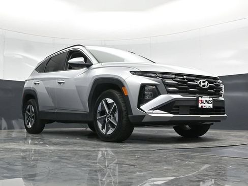 Used 2025 Hyundai Tucson SEL AWD/4WD image 56