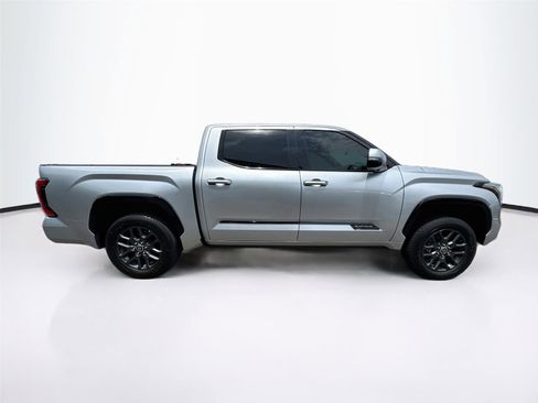 Used 2022 Toyota Tundra Platinum AWD/4WD image 33