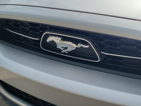 Used 2013 Ford Mustang Premium w/ Electronics Pkg RWD image 5