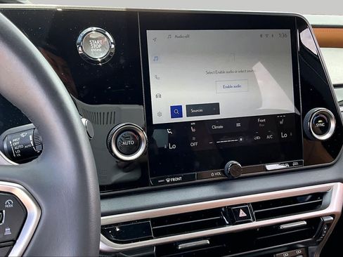 Used 2025 Lexus RX 350 FWD w/ Technology Package image 6