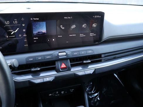 Used 2025 Kia K4 EX FWD image 18