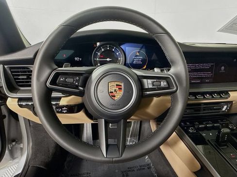 Used 2024 Porsche 911 Carrera RWD image 12