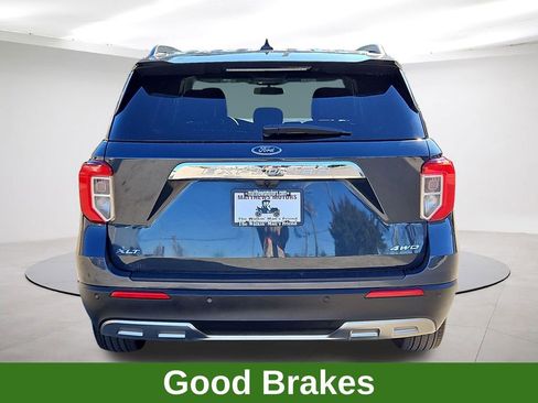 Used 2022 Ford Explorer XLT w/ Equipment Group 202A image 6