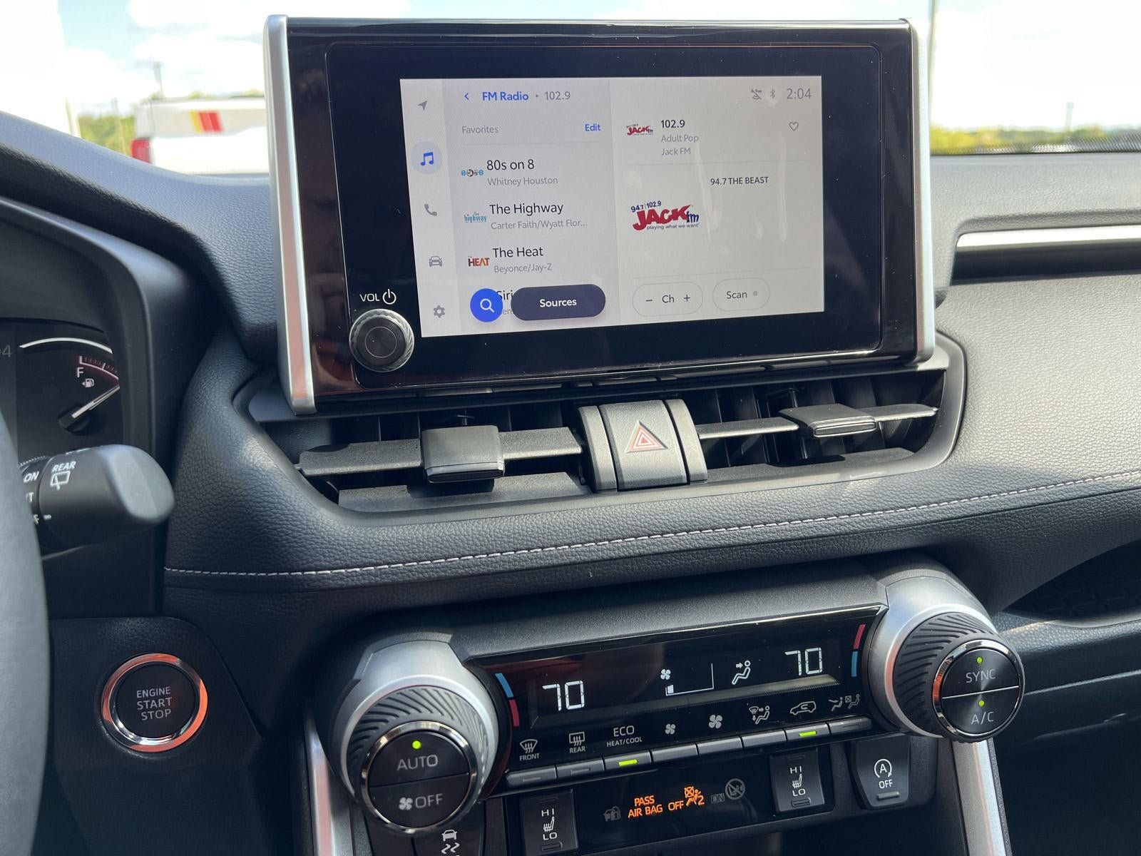 Used 2025 Toyota RAV4 XLE w/ Convenience Package AWD/4WD image 6