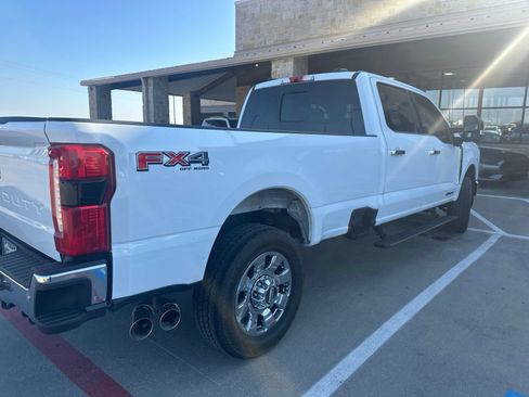 Used 2024 Ford F350 Lariat w/ Lariat Ultimate Package AWD/4WD image 5