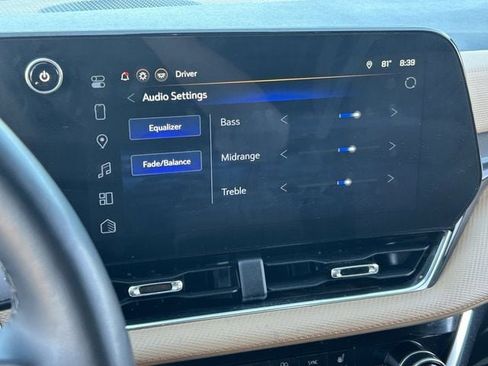 Used 2025 Chevrolet Equinox ACTIV w/ Safety and Technology Package AWD/4WD image 28