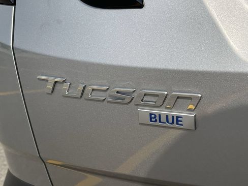 Used 2023 Hyundai Tucson Blue AWD/4WD image 7