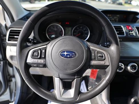 Used 2017 Subaru Forester 2.5i w/ Alloy Wheel Package image 15