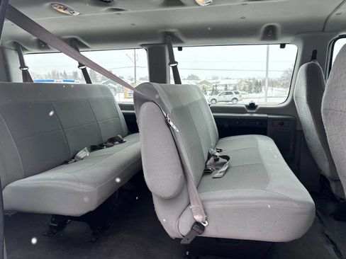 Used 2007 Ford E-350 and Econoline 350 XLT image 18