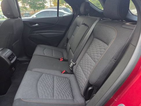 Used 2019 Chevrolet Equinox LT FWD image 12