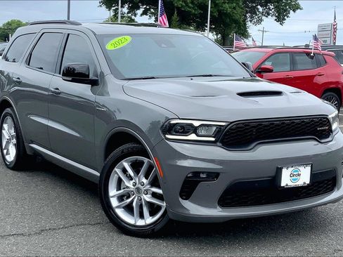Used 2023 Dodge Durango R/T AWD/4WD image 2