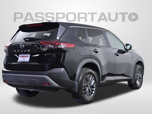 Used 2023 Nissan Rogue S FWD image 8