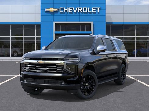 New 2026 Chevrolet Suburban Premier image 6