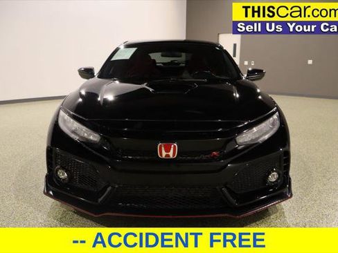 Used 2018 Honda Civic Type R image 2