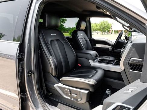 Used 2021 Ford F250 Platinum w/ FX4 Off-Road Package AWD/4WD image 39