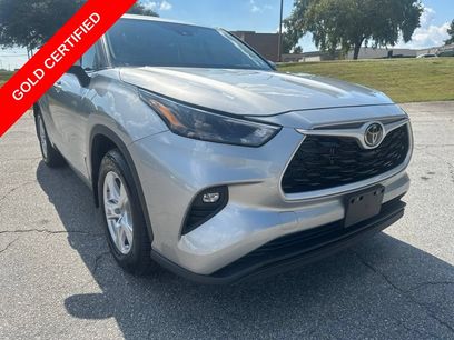 Certified 2024 Toyota Highlander LE