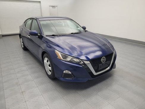 Used 2019 Nissan Altima 2.5 S FWD image 13