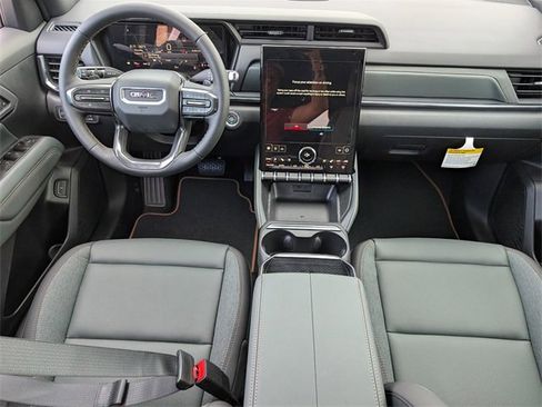 New 2026 GMC Terrain AT4 w/ Convenience Package III image 9